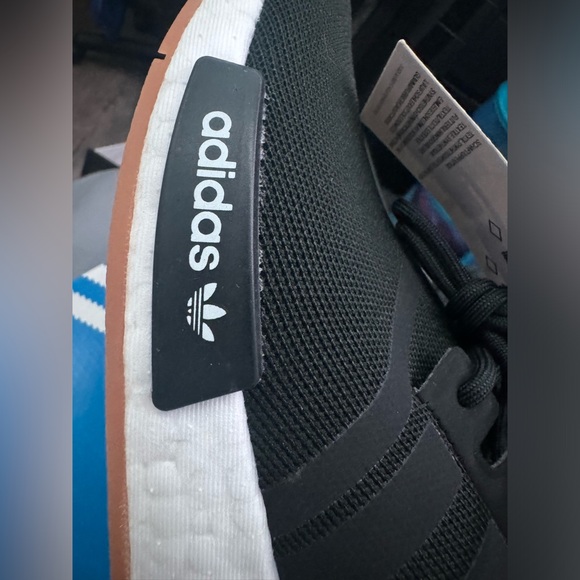 Adidas NMD-R1 NWT! NIB.   SIZE 7 men - Picture 9 of 12